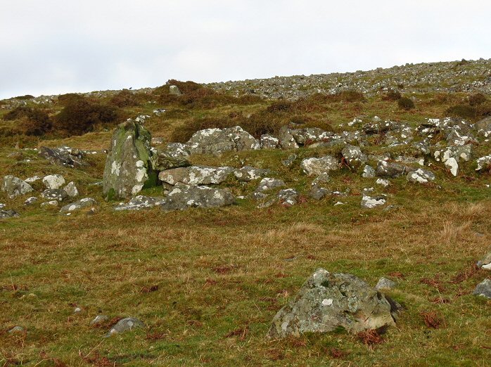 Stone Hut, Leeden Tor
